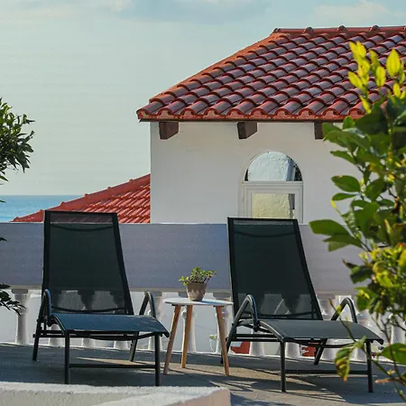 Angels House * Rhodes City